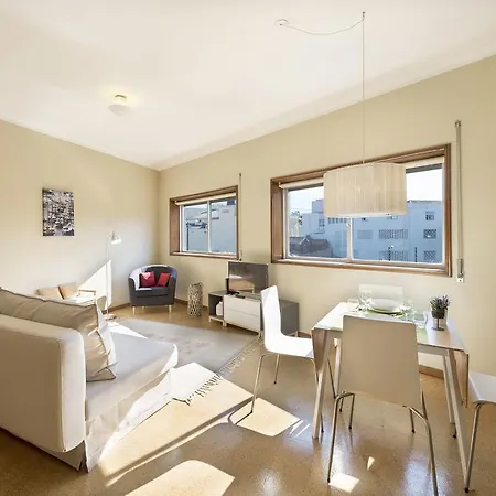 Bmyguest - Santa Catarina * Porto